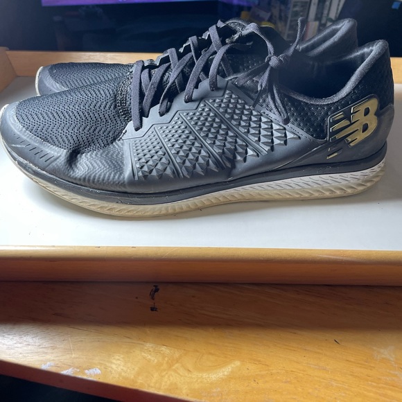 New Balance Shoes New Balance Mens Black Gym Shoes Sz 3 Poshmark